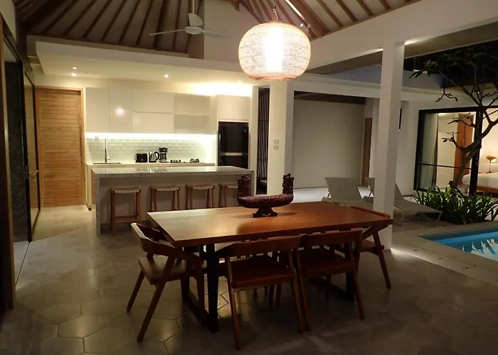 Villa Hujan 2