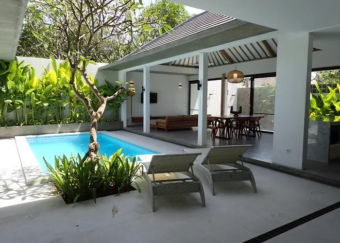 Villa Hujan 2