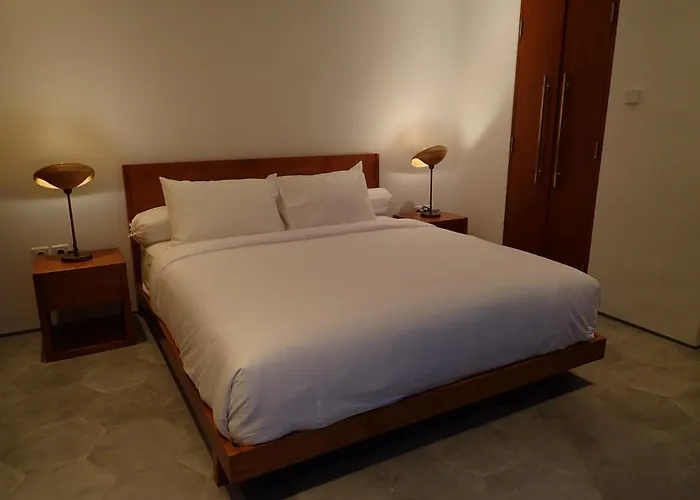 Villa Hujan 2 *