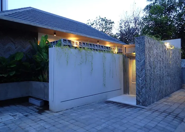 Villa Hujan 2